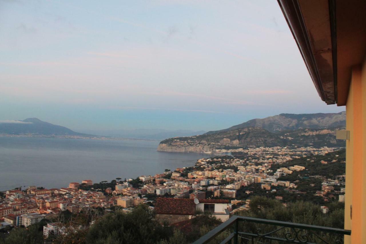 Casa Vacanze Chery Sorrento Bagian luar foto